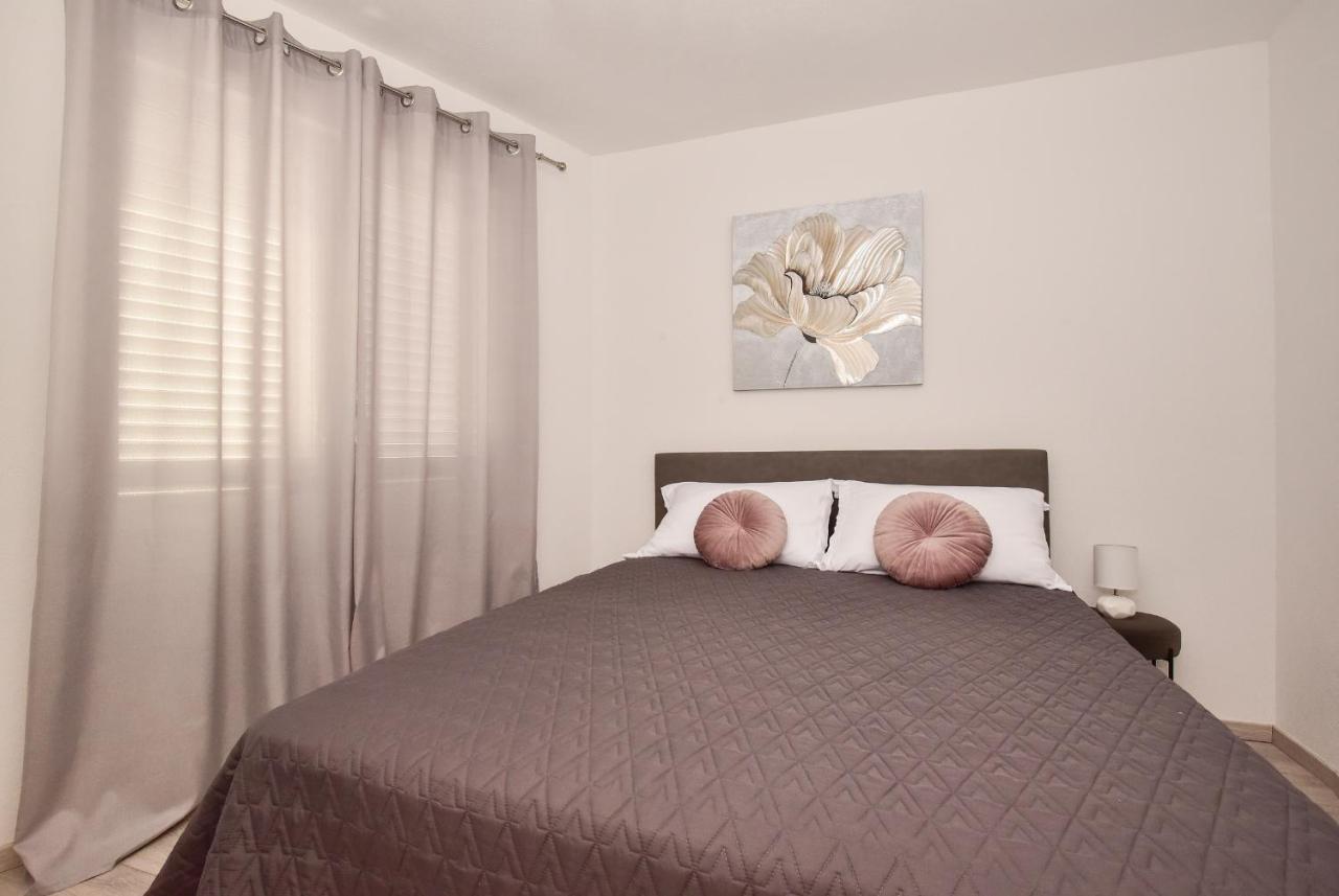 Apartman Luka Igrane Εξωτερικό φωτογραφία
