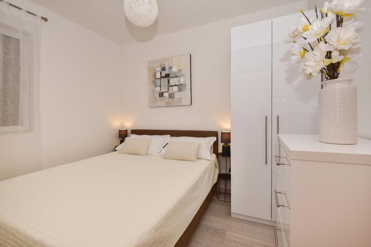 Apartman Luka Igrane Εξωτερικό φωτογραφία