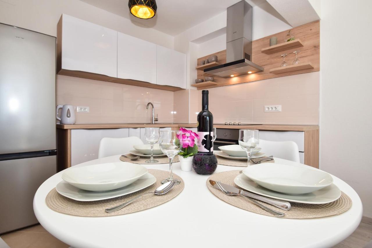 Apartman Luka Igrane Εξωτερικό φωτογραφία